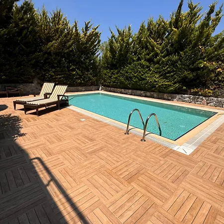 Villa Magnificent In Cyprus Kalamoulia Island
